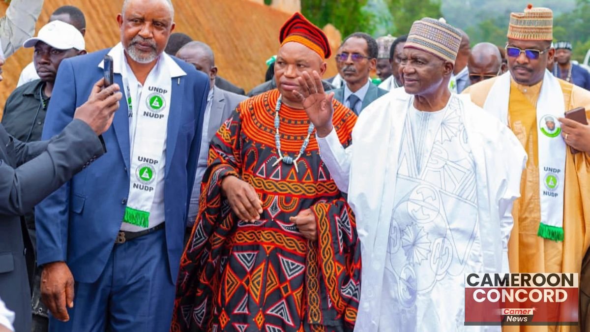 Bello Bouba Maigari campaigns in Bamenda